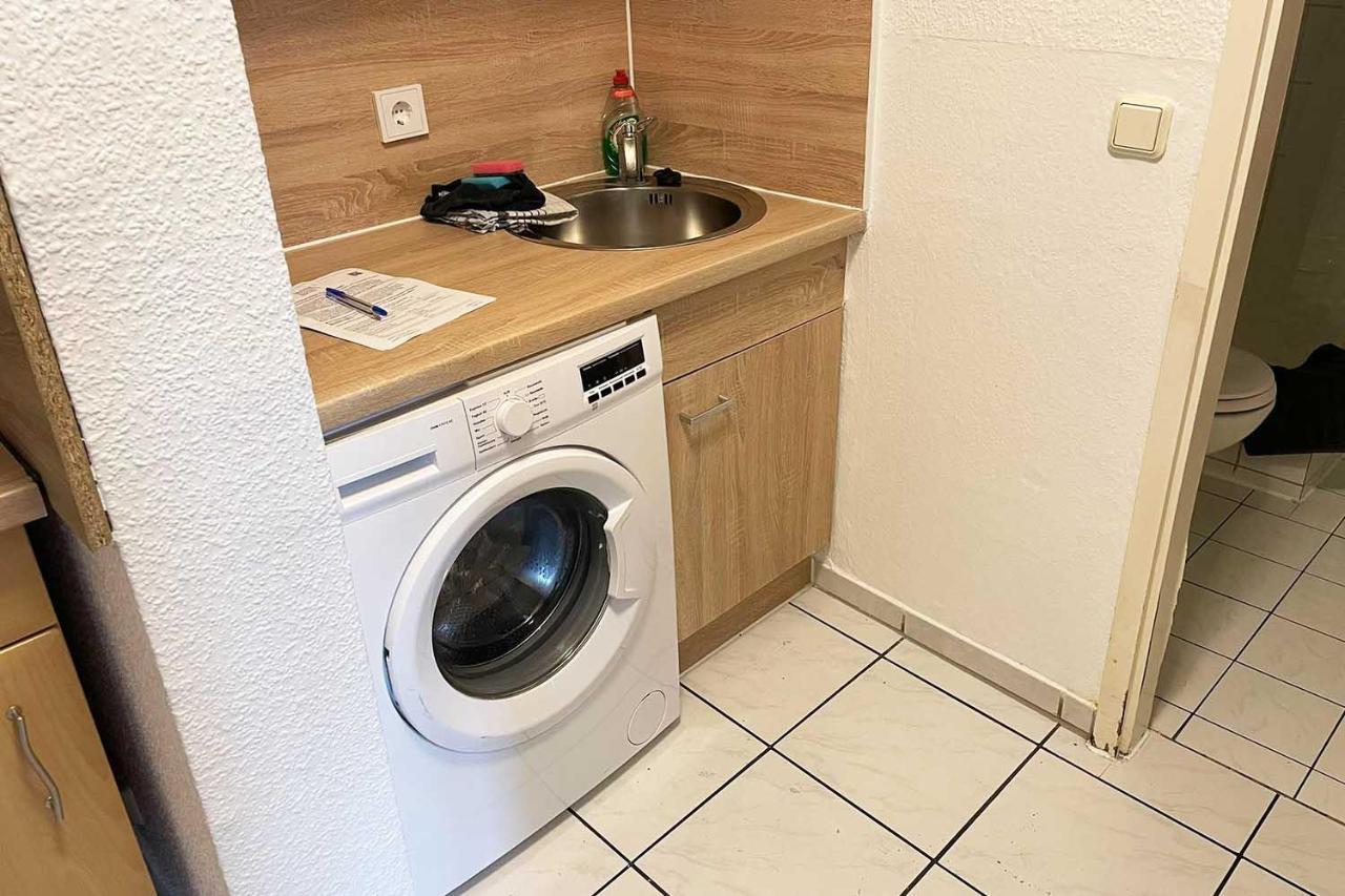 Ferienwohnung Koeln Junkersdorf Экстерьер фото